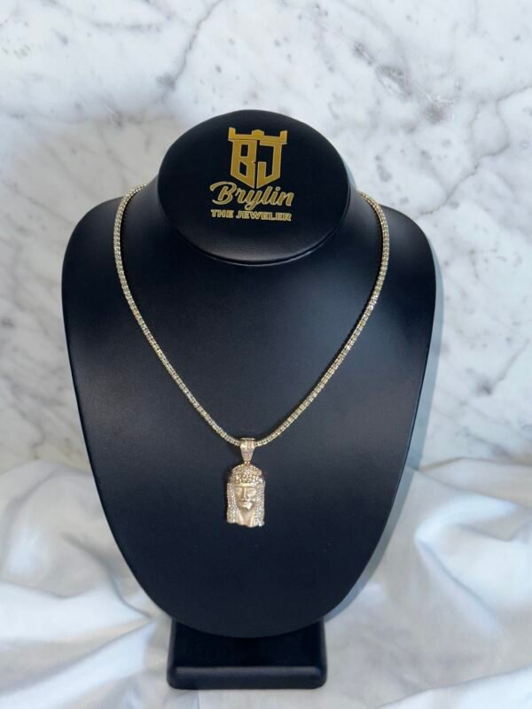 ICE CHAIN WITH THE CHRIST'S FACE