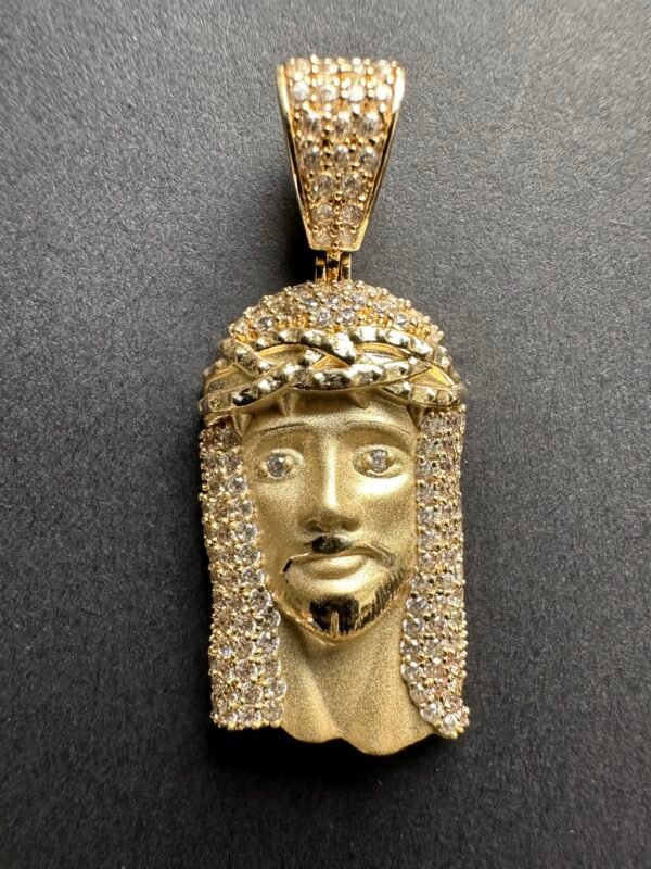 ROPE CHAIN WITH CHRIST'S FACE